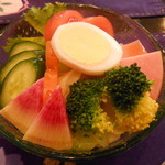 Kafe Go Bangai - セットのサラダ（牛タンカレーセット）