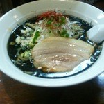 麺屋 菜花奈 - 黒辛味噌拉麺800円