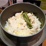 ソウルフードバンコク - タイの鶏釜飯