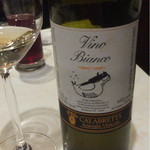 酒場わたなべ - ボトルワイン４６００円