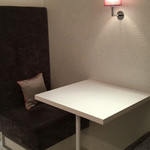 AdonisTtable - このペア席が気に入りました。