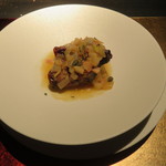 エクアトゥール - 魚料理：スッポンの炭火焼、ローズマリーケッパーソース1