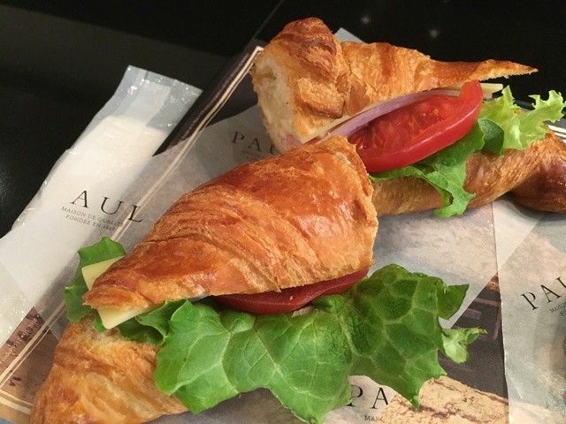 こちらの支店は上質です By ガレットブルトンヌ Paul 玉川店 ポール 二子玉川 パン 食べログ