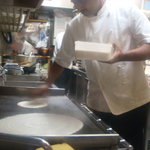 ヴェジハーブサーガ - テーブル席からは厨房の様子が