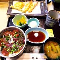 てんぷら天松 日本橋店 - 天松 日本橋店 お昼の献立 まぐろどん １，２６０円