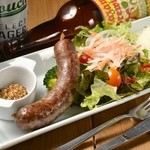 三河もち豚肩ロースの自家製ソーセージ