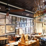 What a Tart! - 店内