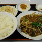 中華厨房　旺福来 - ニラレバ定食