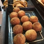 エルポール - 2016・3 お孫さん思いのPorcさんが作るカレーパンは、子供でも食べられる辛さです。