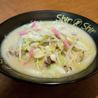 博多らーめん ShinShin_1