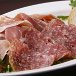 カジュアル レストラン＆バル 30's 