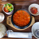 コッテジ - カキ入り豆腐チゲランチ（辛い；大盛り）（２０１６年３月）