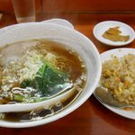 中華厨房　旺福来 - 半ちゃんラーメン