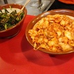 金龍ラーメン - ニラ・キムチ