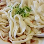 玉林酒家 - 不揃いの麺は美味しかったです(2016年2月)。