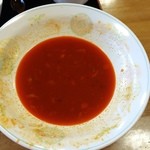 玉林酒家 - 真っ赤です！(2016年2月)。