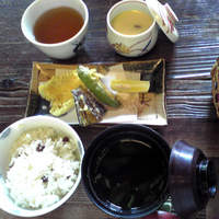 韻松亭 - 花籠膳・月 2600円