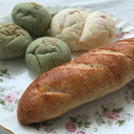 Wakuwaku Soshigaya - よもぎあんぱん、おしりパン、天然酵母チーズ