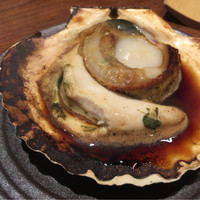 かんてきや 要 - ホタテ焼き