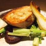 日本料理 楮山 - ランチ定食 1200円 の鰤の塩焼