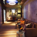 横浜モノリス - 