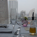 横浜モノリス - 