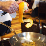 横浜モノリス - 