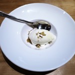 bb9 - 自家製アイスクリーム