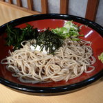 そばの神田 東一屋 一番町店 - 温玉冷やしそば