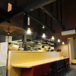 八千萬ず - 1Fカウンター