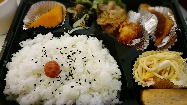 なおちゃん弁当 三輪崎 弁当 食べログ