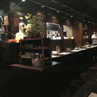 美神鶏 - 店内