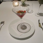 ランベリー ナオト キシモト - ビーツのジュレ　スモークした豆乳