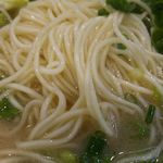 とんくる - 麺アップ