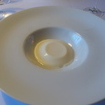 Restaurant Satoshi.F - アーモンドのブランマンジェにはクルミのリキュールをかけます