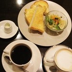 伊藤珈琲 - トーストセット&ロイヤルミルクティー！！ヾ(≧▽≦)ﾉ
