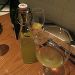 ラ・ボンヌターブル - 水出しの緑茶 桜の香り