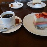 フランス菓子 イヴリーヌ - 