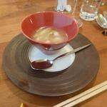 エスパイ クック コウベ - スープ：金目鯛と白ネギのスープ