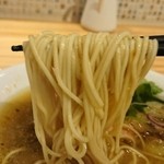 自家製麺 うろた - 麺。リフト(^-^)/
      