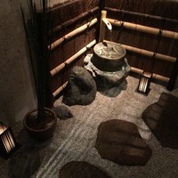銀座 よし澤 - 地下一階のエントランスのアプローチ