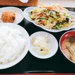 美松食堂 - 野菜炒め定食  650円