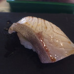 奴寿司 - おまけのカンパチの炙り