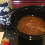 奴寿司 - 赤だし