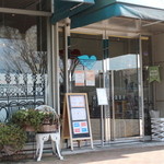 ＳＡＴＵＲＤＡＹ ＳＵＮ - 外観