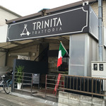 TRATTORIA TRINITA - 入り口