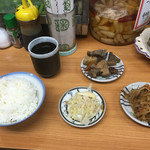 はまもと - 昼の刺身定食のごはんとおかず