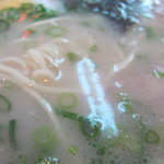 ひろせ食堂 - 意外とあっさりスープ