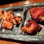 肉家 串八 - ホルモンも部位別に供して貰えます♪