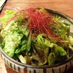 肉家 串八 - サラダ